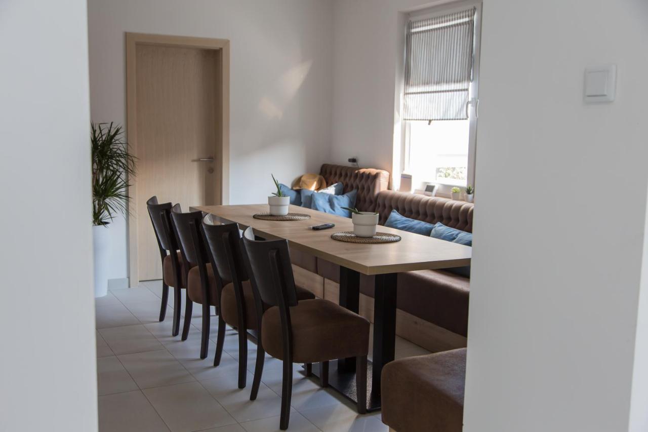 Holiday Home Thesaurum Karanac Luaran gambar